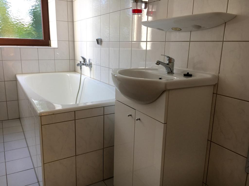 Arb Pension Gmbh Herchsheim Exteriör bild